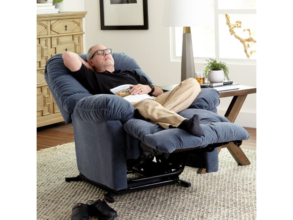 Brosmer Lift Recliner - image 5