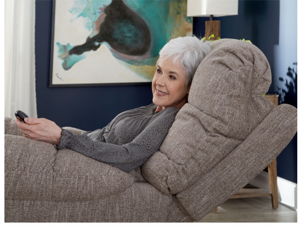 Brosmer Lift Recliner - image 3