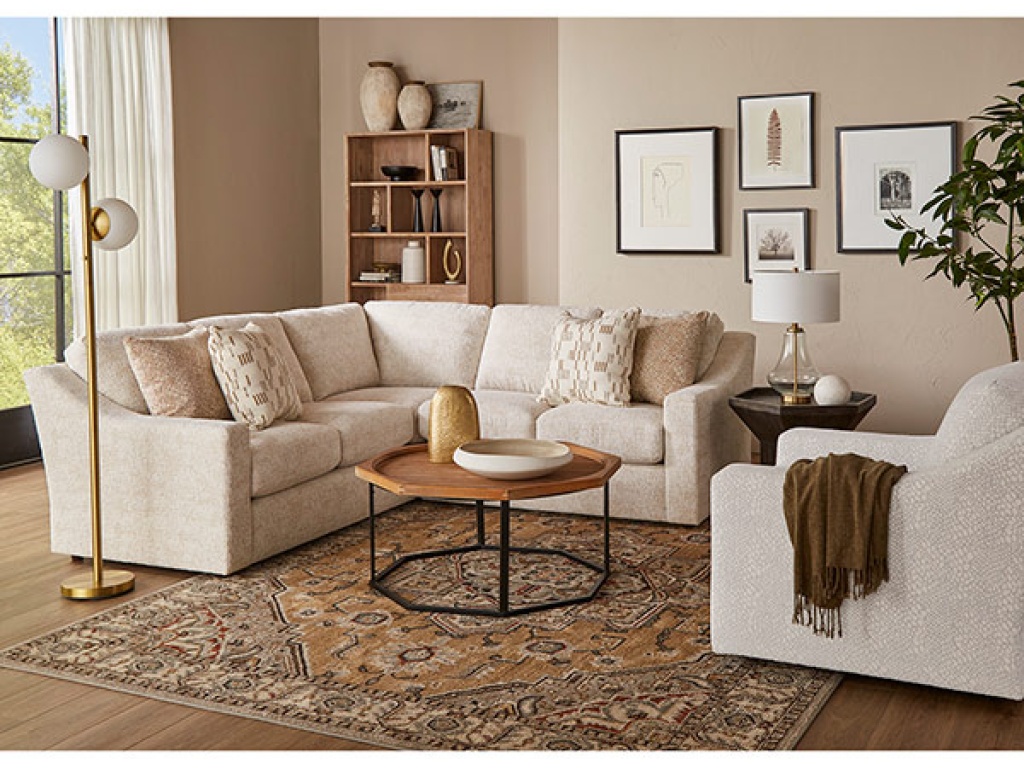 Caverra Sectional - image 5