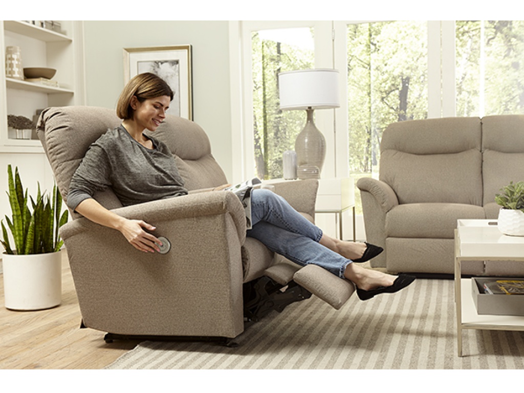 Caitlin Sofa - image 5