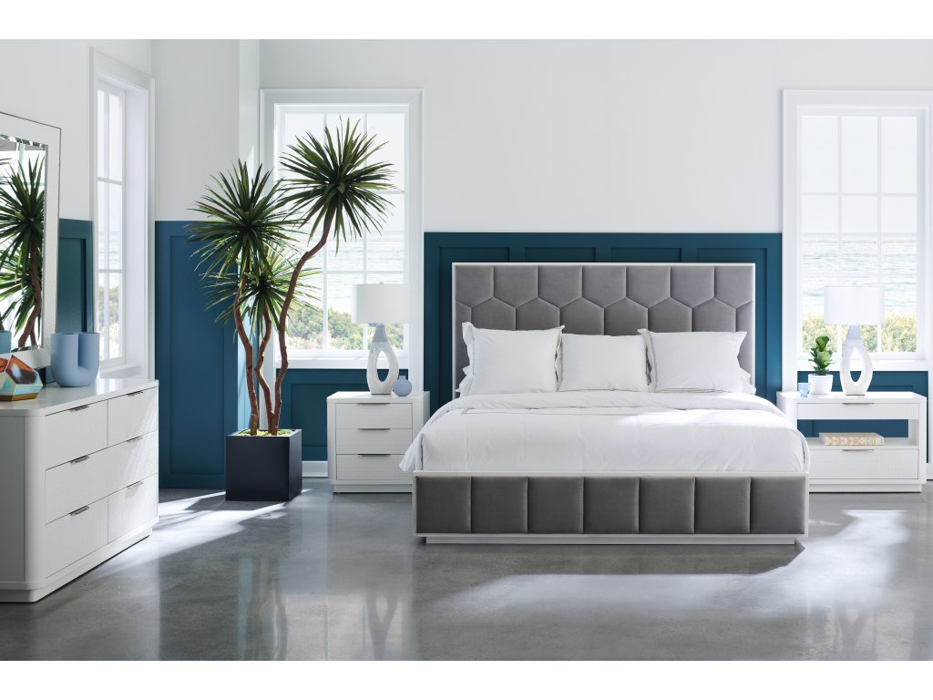 TOUCH BASE - image 3