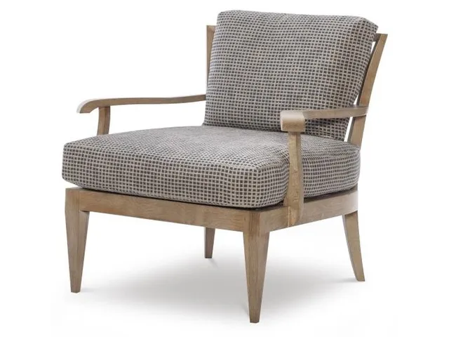 Valyn Chair