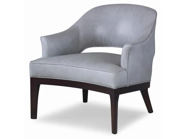 Continental Club Chair