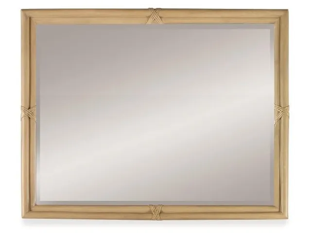 Avon Mirror