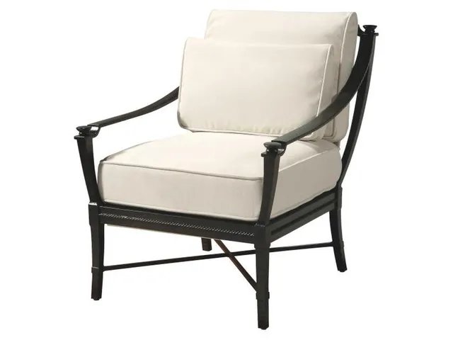 Andalusia Lounge Chair