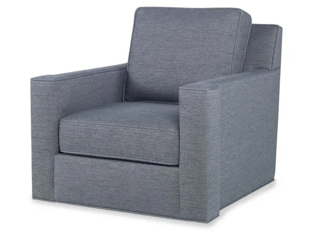 Colton Outdoor Swivel Chair