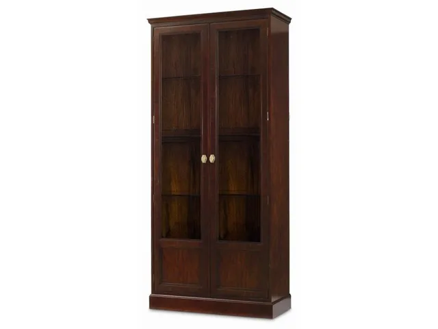 Trace Cabinet