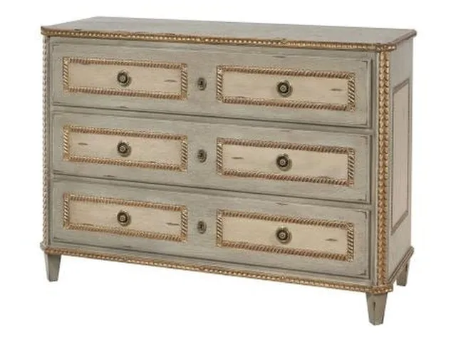 Corbett Chest