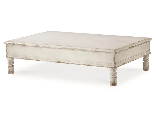 Tushar Coffee Table