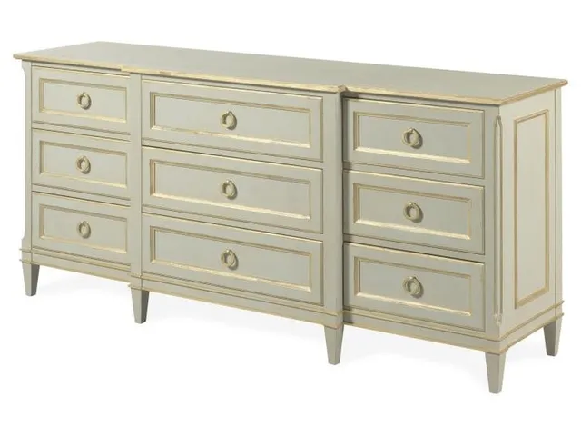 Madeline Dresser