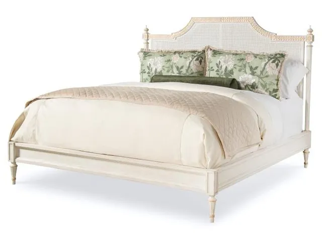 Emily Bed - Queen 5/0