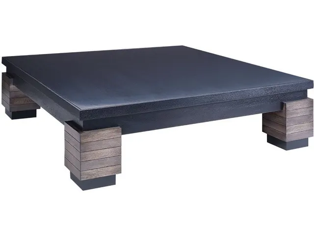 Big Martini Cocktail Table