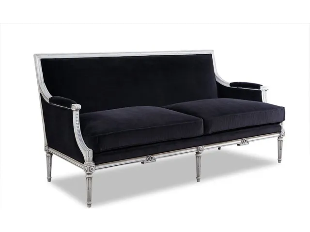 Trianon Settee