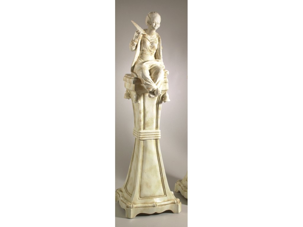 Chinoiserie Woman - main image