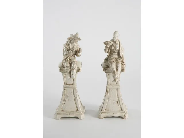Chinese Figure On Pedestal (Pr)