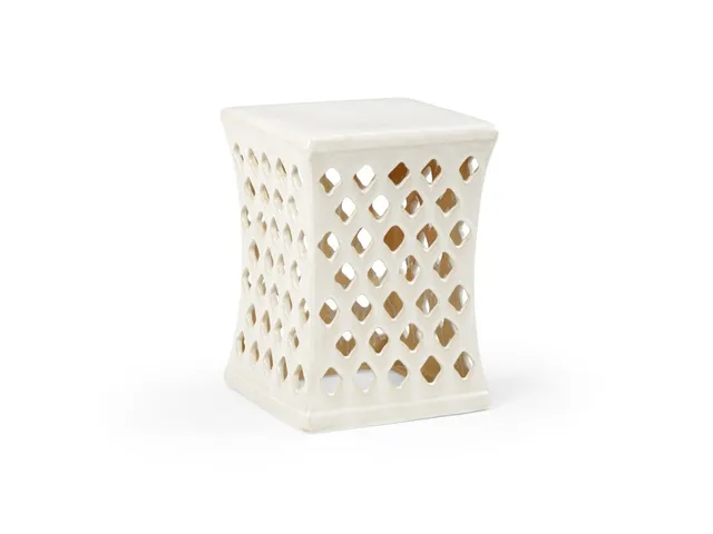 Merideth Garden Seat