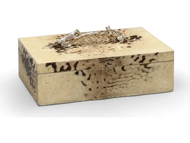 Hampton Box
