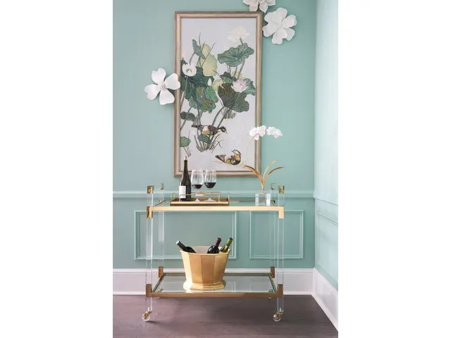 Dogwood Wall Flower - Alternative View