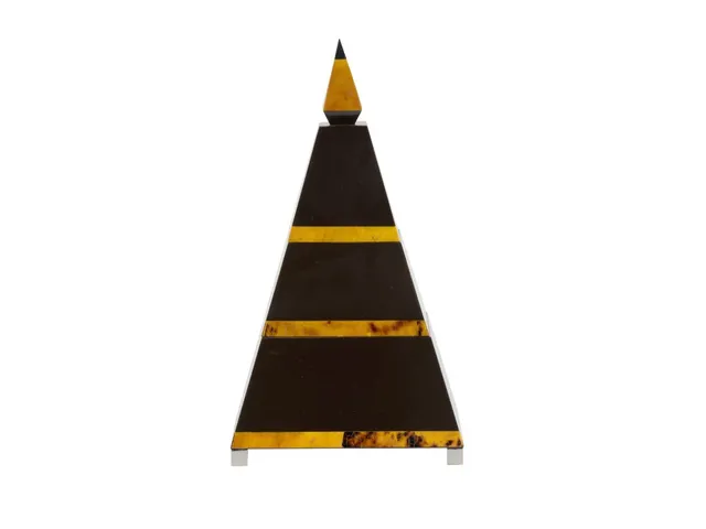 Pyramid Box - Alternative View