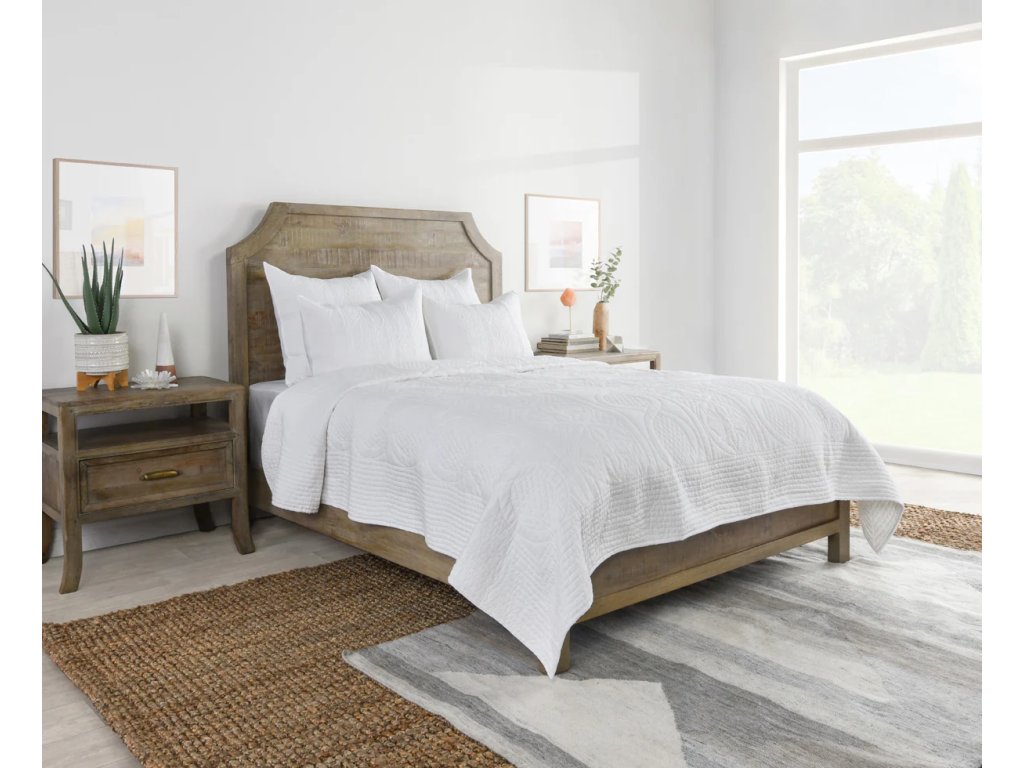 Anessa Quilt Collection - White - main image