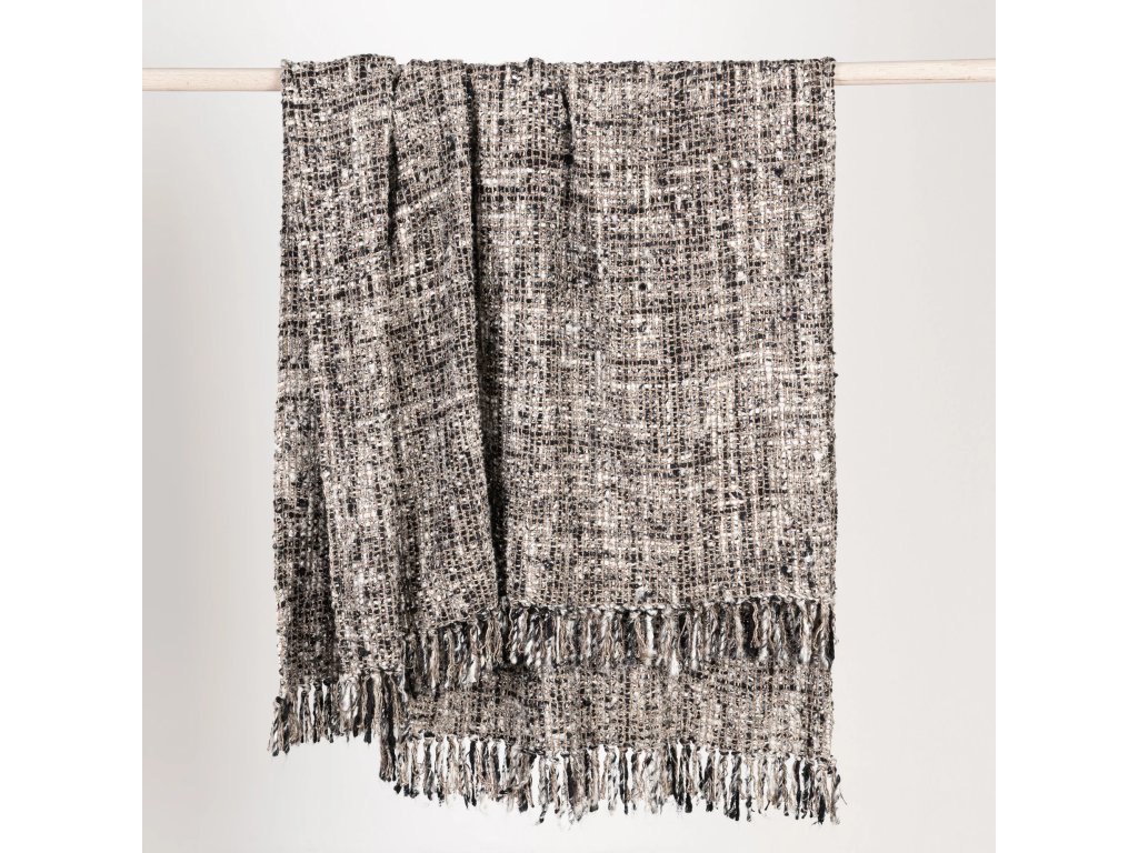 TC Porter 50x70 Throw - Black/Ivory - main image