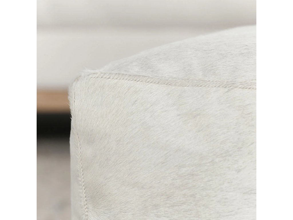 Hide Pouf - image 4