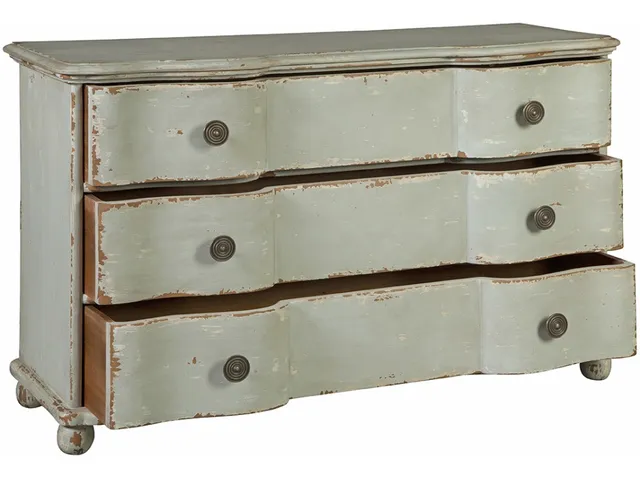Westerville Chest