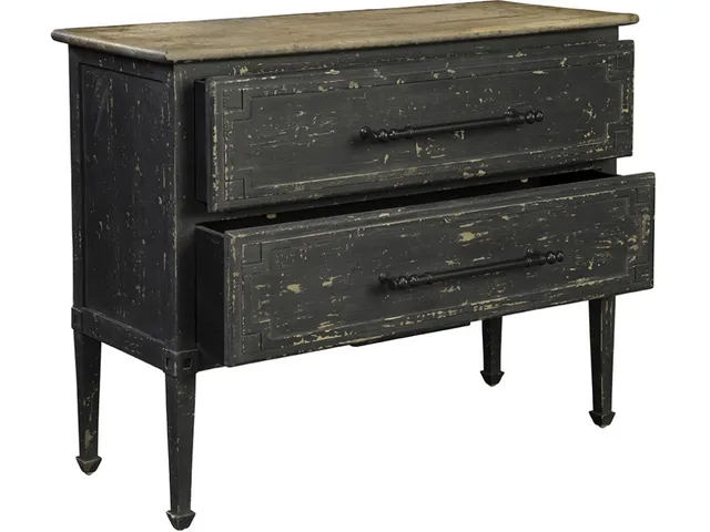 Brockton Chest