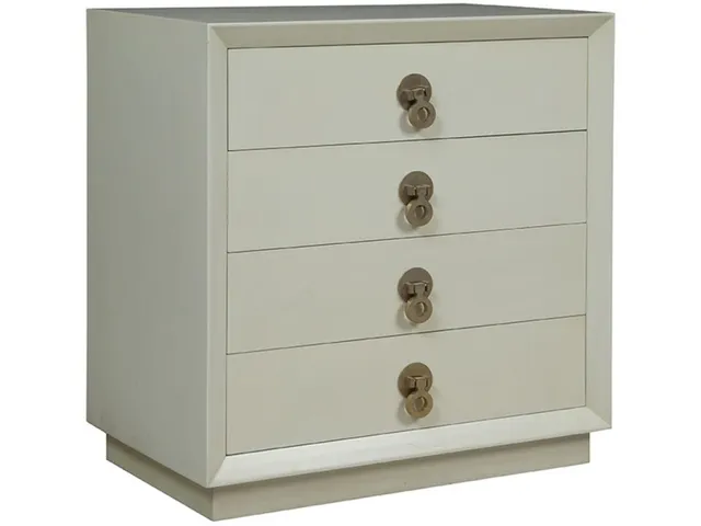 Small Challenger Chest