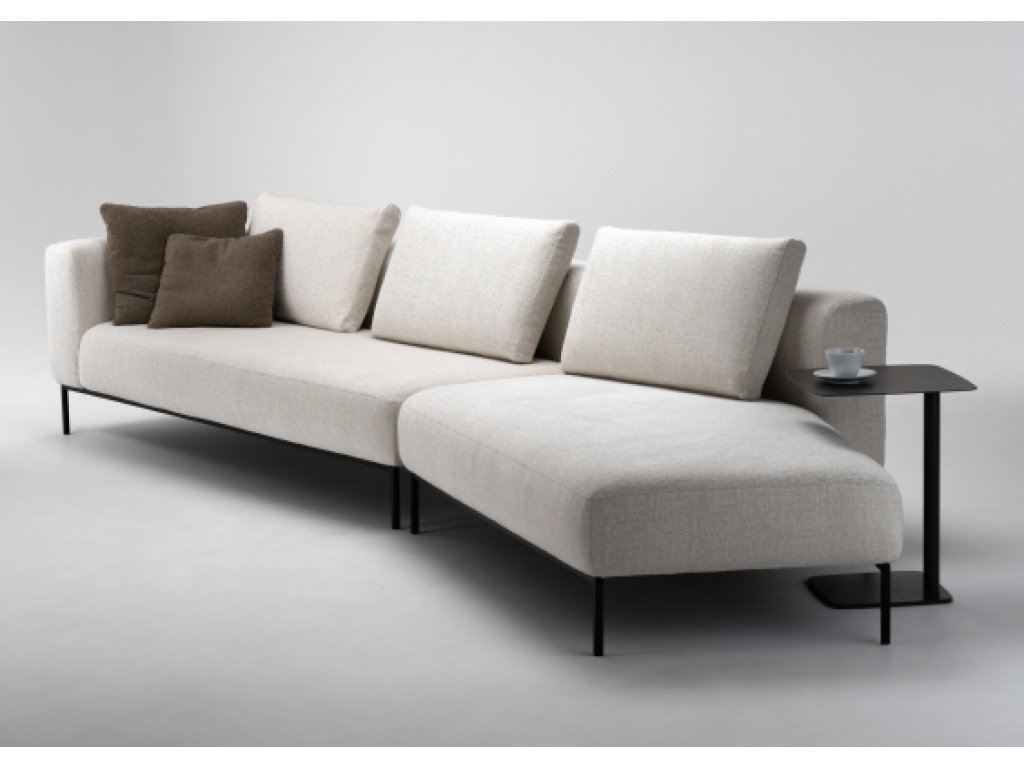 Le Corbin - image 4