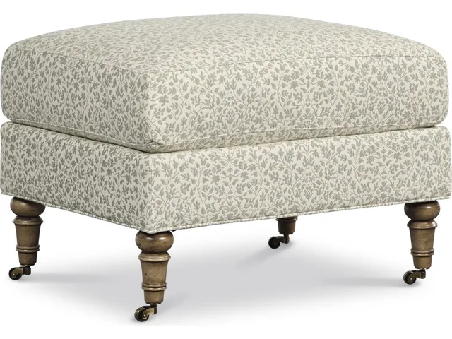 Tilly Ottoman (27W X 21D)
