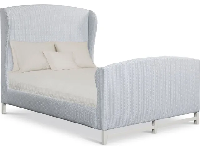 Ford Queen Bed With Footboard (63.5