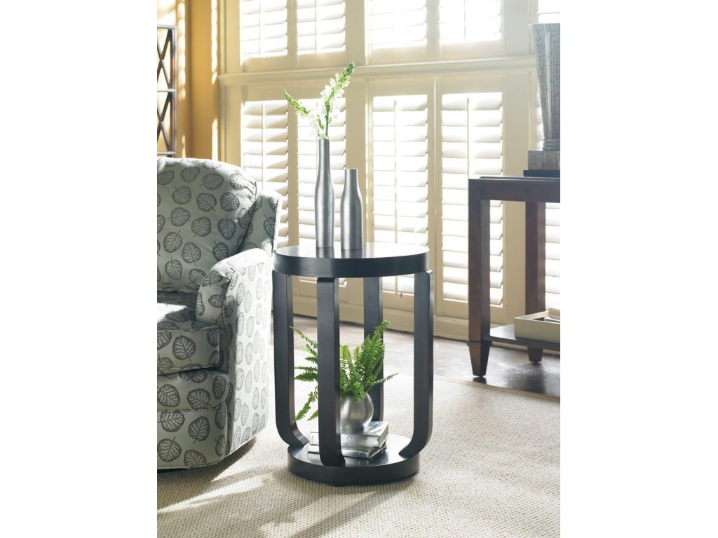 Accent Table - image 1