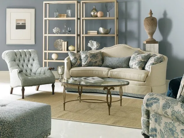 Oval Cocktail Table - Alternative View