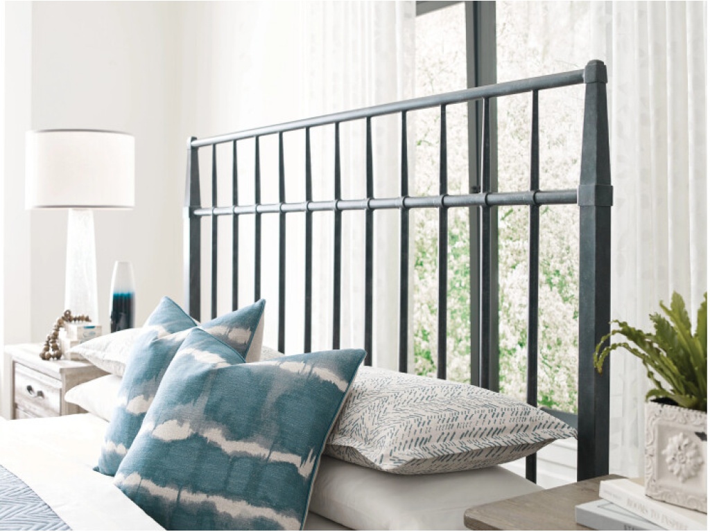 Sylvan Queen Metal Bed Complete - image 2