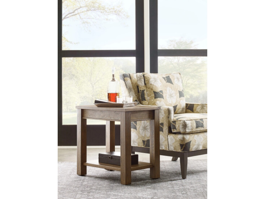 Madero Chairside Table - image 1