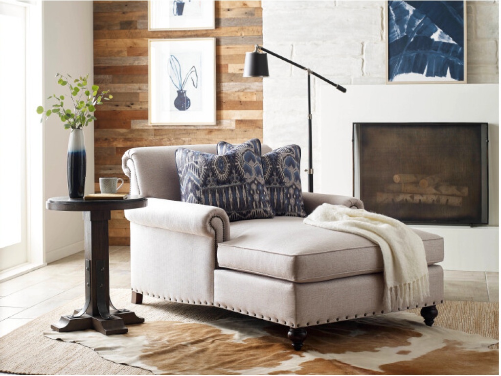 Connor Round Accent Table - image 1