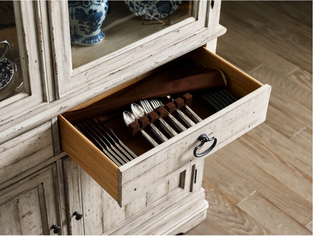 Rainer Display Cabinet Complete - image 2