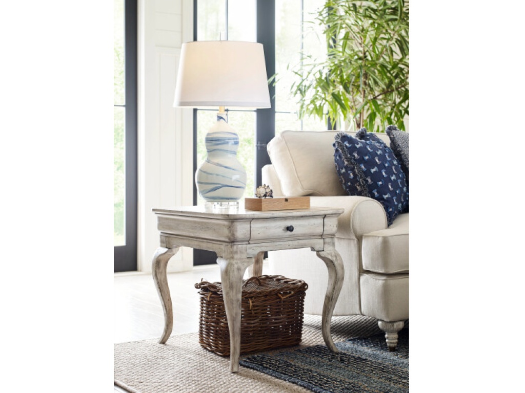 Kelsey End Table - image 1