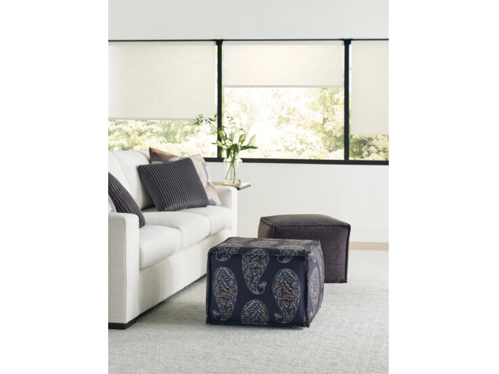 Pouf Ottoman - image 1