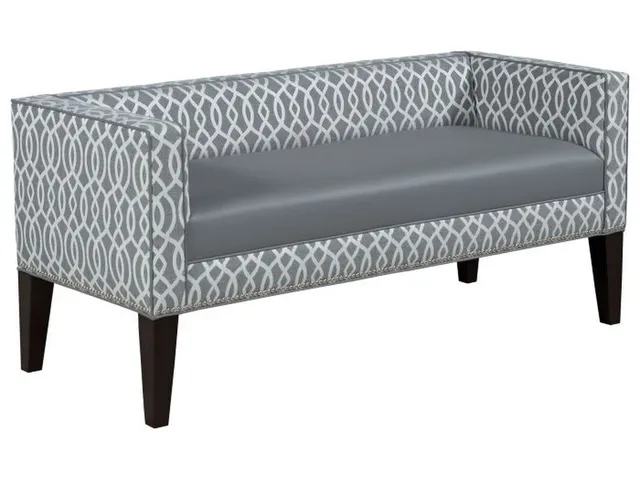 Lara Bench 