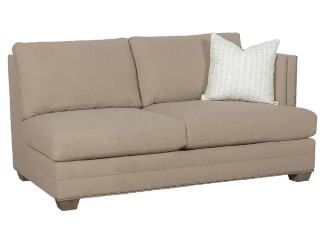 Right Arm Loveseat 