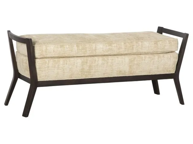 Brookwood Bench 