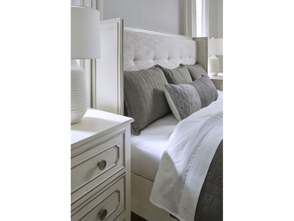 Queen Bed  - image 4