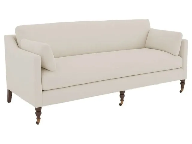 70 Demi Sofa 