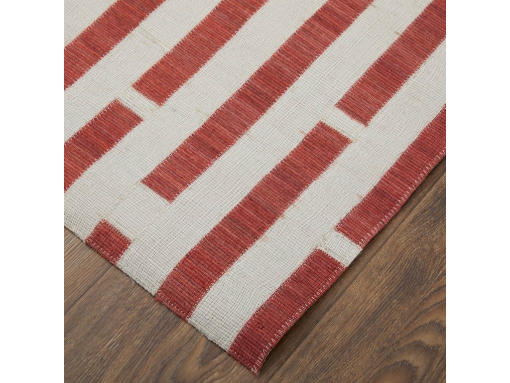 Bermuda II Transitional Geometric, Red/Ivory, 9' x 12' Area Rug - image 4