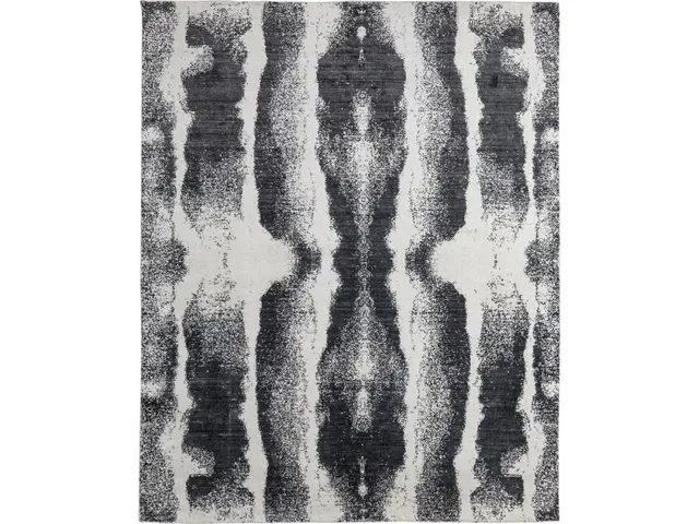 Coda BLACK/WHITE Rug