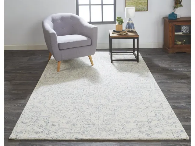 Belfort Transitional Medallion, Ivory/Gray, 2' x 3' Accent Rug - Alternative View