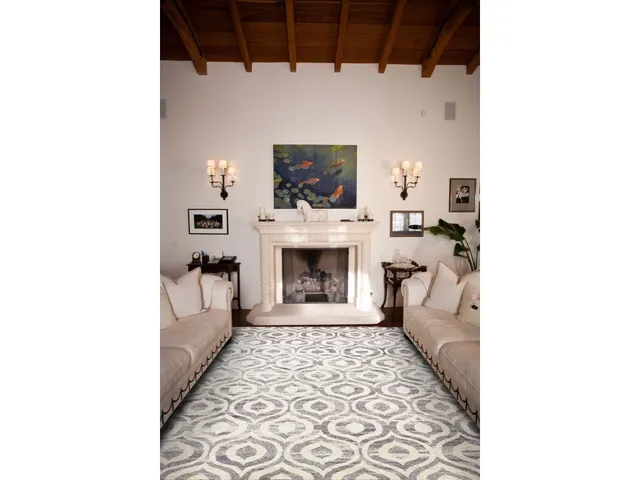 Sabrine Transitional Distressed, Gray/Ivory, 5'-6" x 8'-6" Area Rug - Alternative View