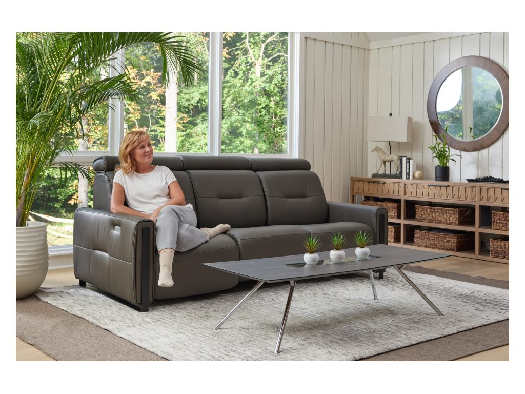 Monte Carlo Reclining Sofa, alternate view 3